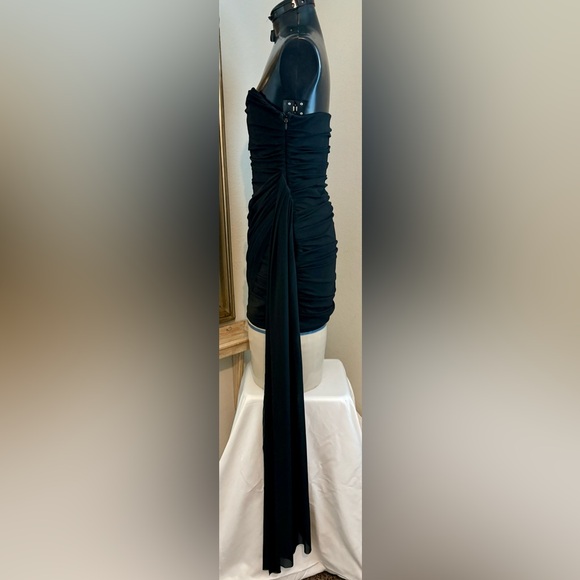 Elliatt Black Strapless Ruched Bodycon Dress w/ Draped Side Sash Size S - Picture 6 of 10